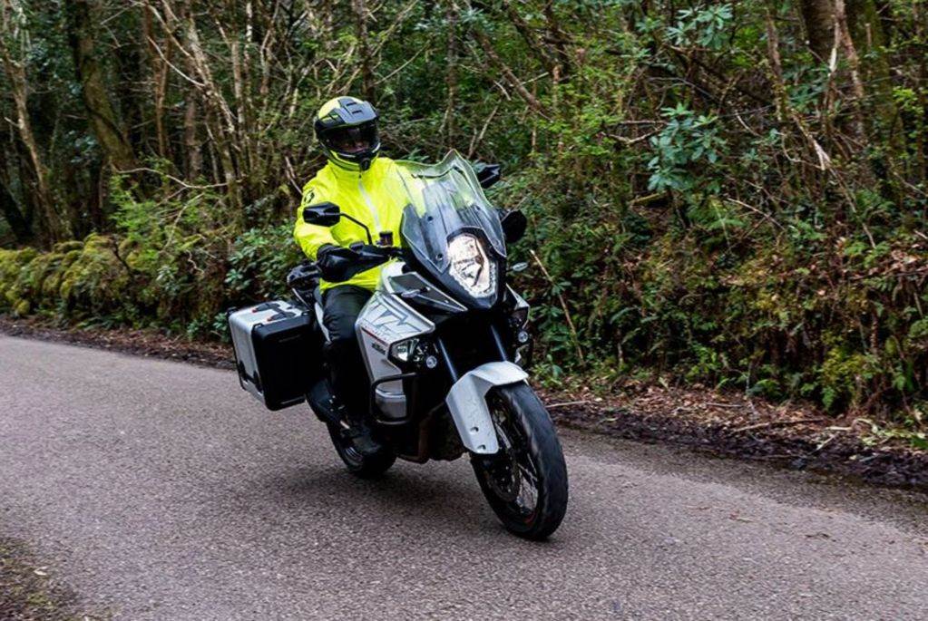 Slika Dvodijelna kišna navlaka za motocikliste XRC Sacambu (jakna+hlače)